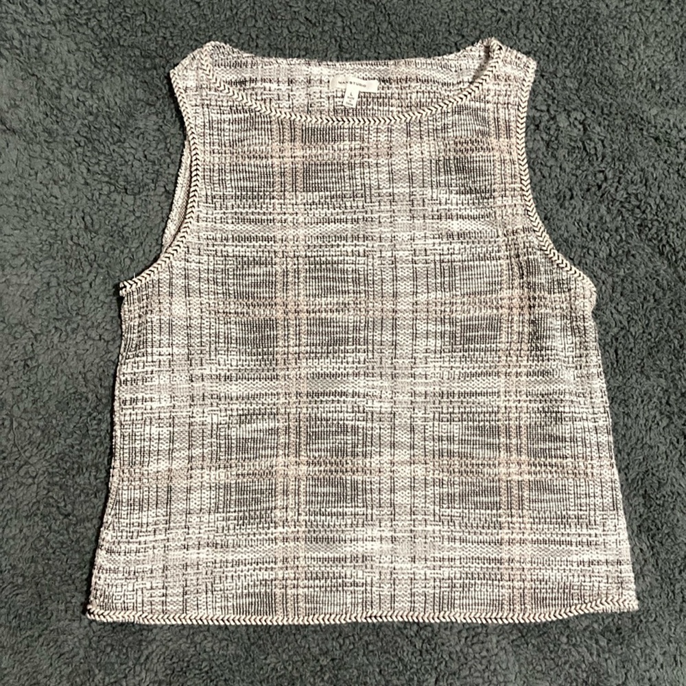 EUC Max Studio Tweed Sleeveless Top